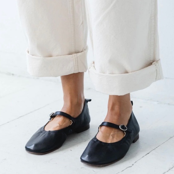 EITHER/OR  The Mary Jane in Black Leather - 8 - Picture 2 of 12